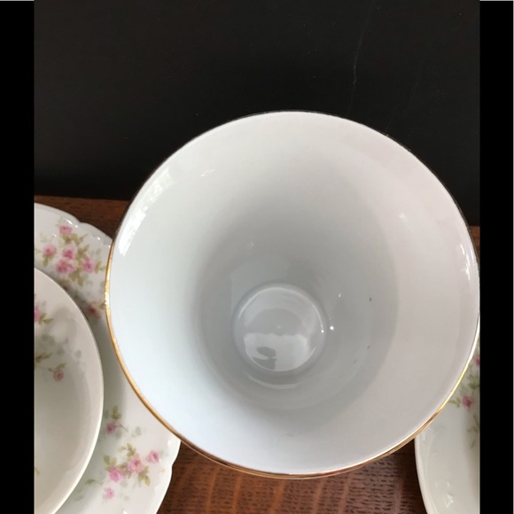 Schuman German porcelain Vase Wild Rose - Picture 4 of 7